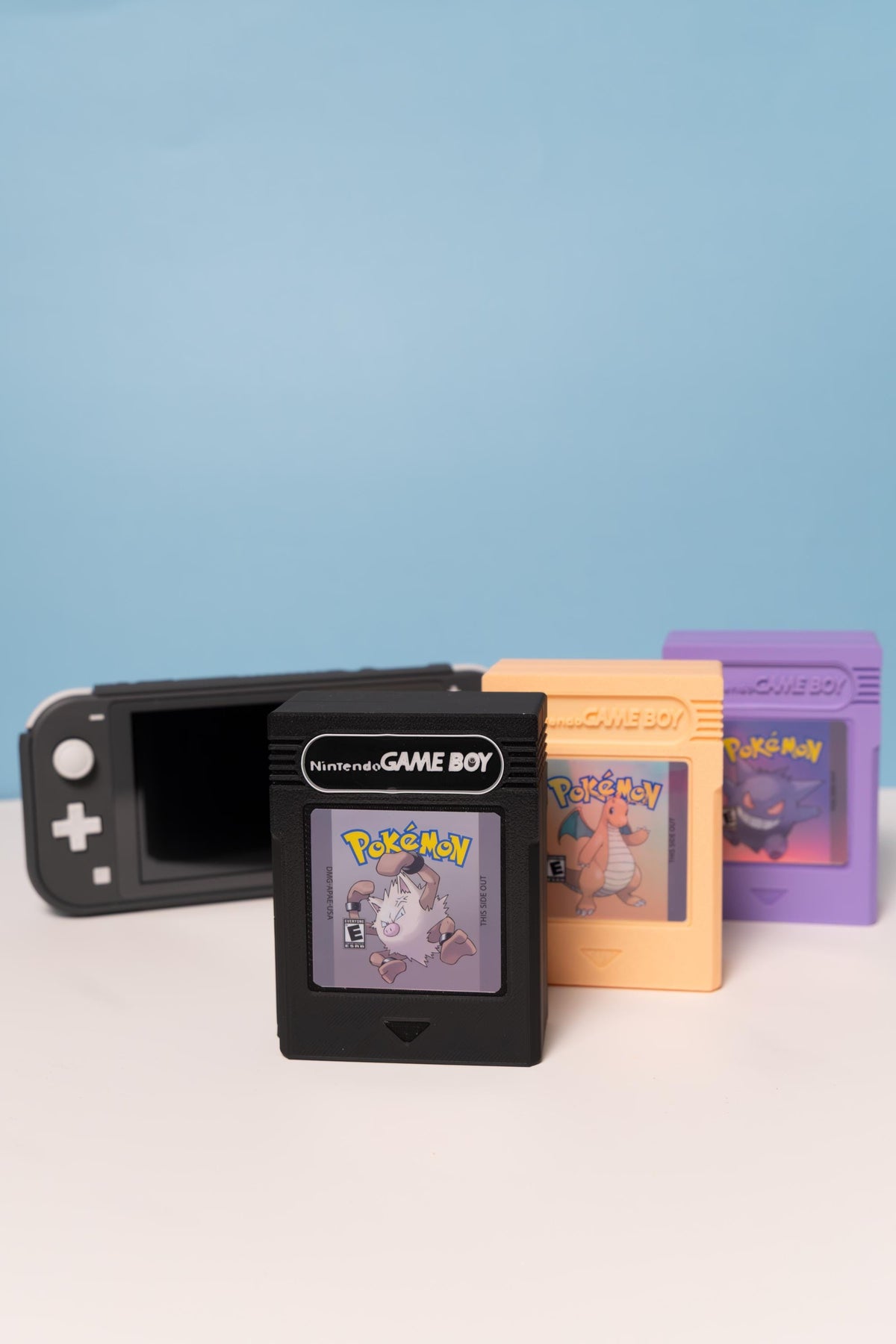 Personalized Nintendo Switch Game Card Storage Box – Retro Cartridge Case