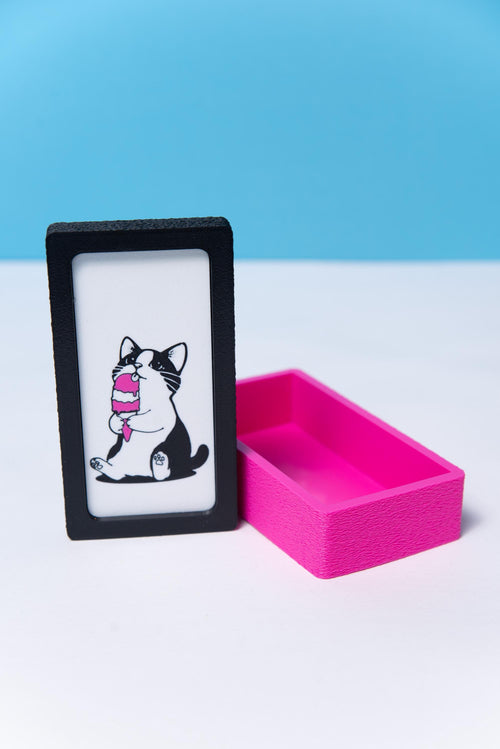 Cat ice cream trinket box viewed from the front